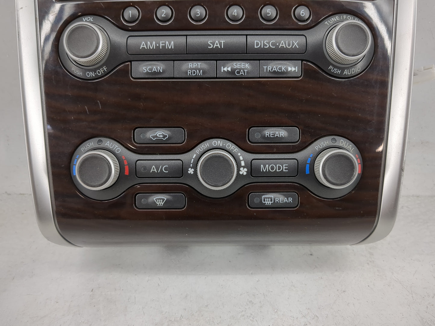 2013-2016 Nissan Pathfinder Climate Control Module Temperature AC/Heater Replacement P/N:F21PB1Q40B 3KA6B Fits OEM Used Auto