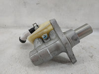 2013-2016 Nissan Pathfinder Brake Master Cylinder 1499022 - Oemusedautoparts1.com