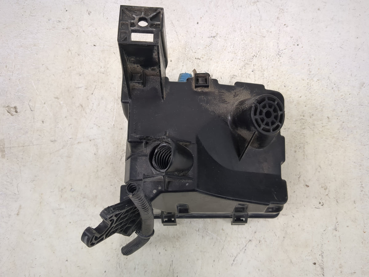 2015-2022 Nissan Pathfinder Fusebox Fuse Box Panel Relay Module Fits Fits 2015 2016 2017 2018 2019 2020 2022 OEM Used Auto P