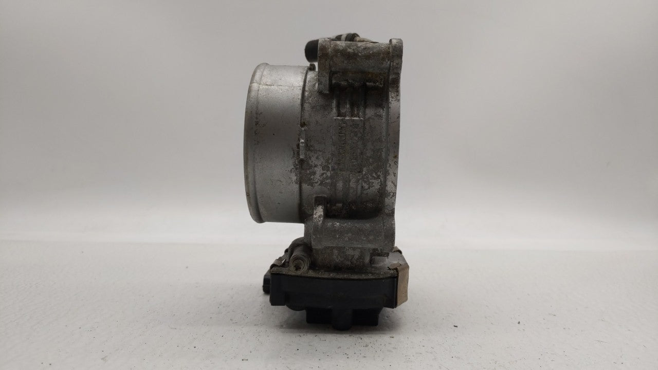 2015-2016 Nissan Pathfinder Throttle Body P/N:RME70-50 Fits Fits 2015 2016 2017 2018 2019 OEM Used Auto Parts - Oemusedautop