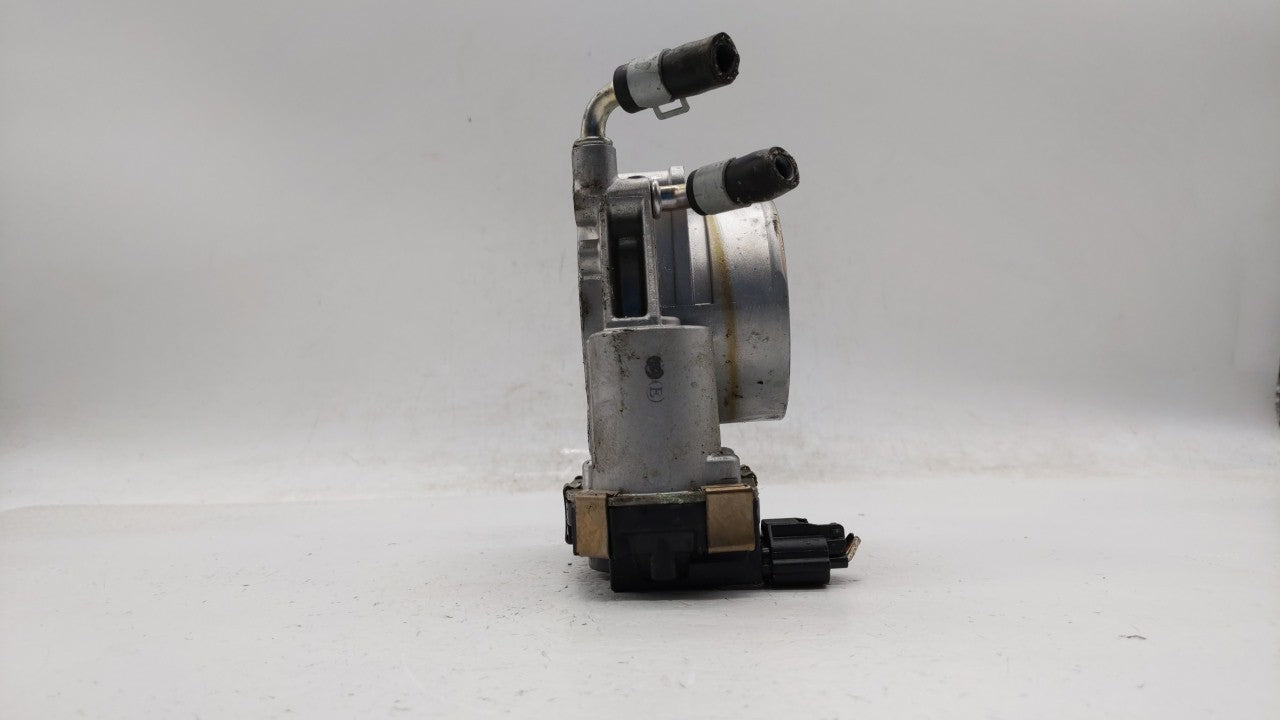 2015-2016 Nissan Pathfinder Throttle Body P/N:RME70-50 Fits Fits 2015 2016 2017 2018 2019 OEM Used Auto Parts - Oemusedautop