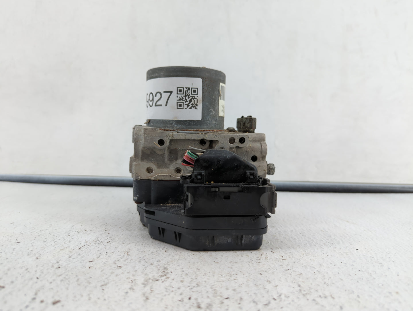 2016 Nissan Pathfinder ABS Pump Control Module Replacement P/N:47660 9PF0A Fits OEM Used Auto Parts - Oemusedautoparts1.com