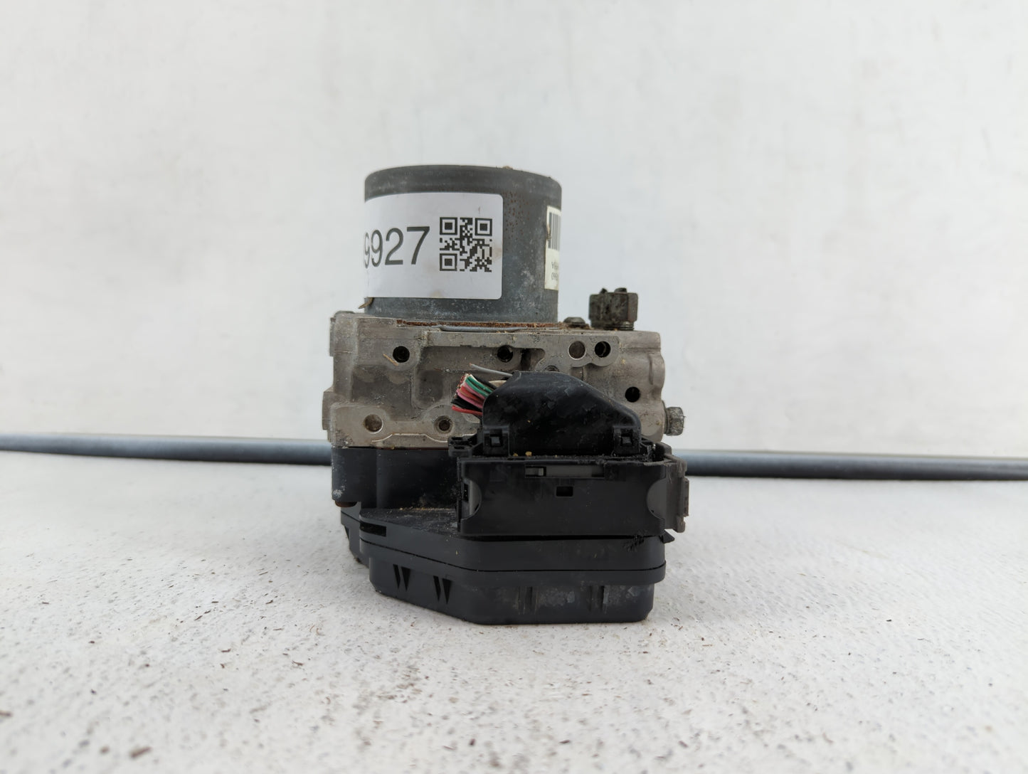 2016 Nissan Pathfinder ABS Pump Control Module Replacement P/N:47660 9PF0A Fits OEM Used Auto Parts - Oemusedautoparts1.com