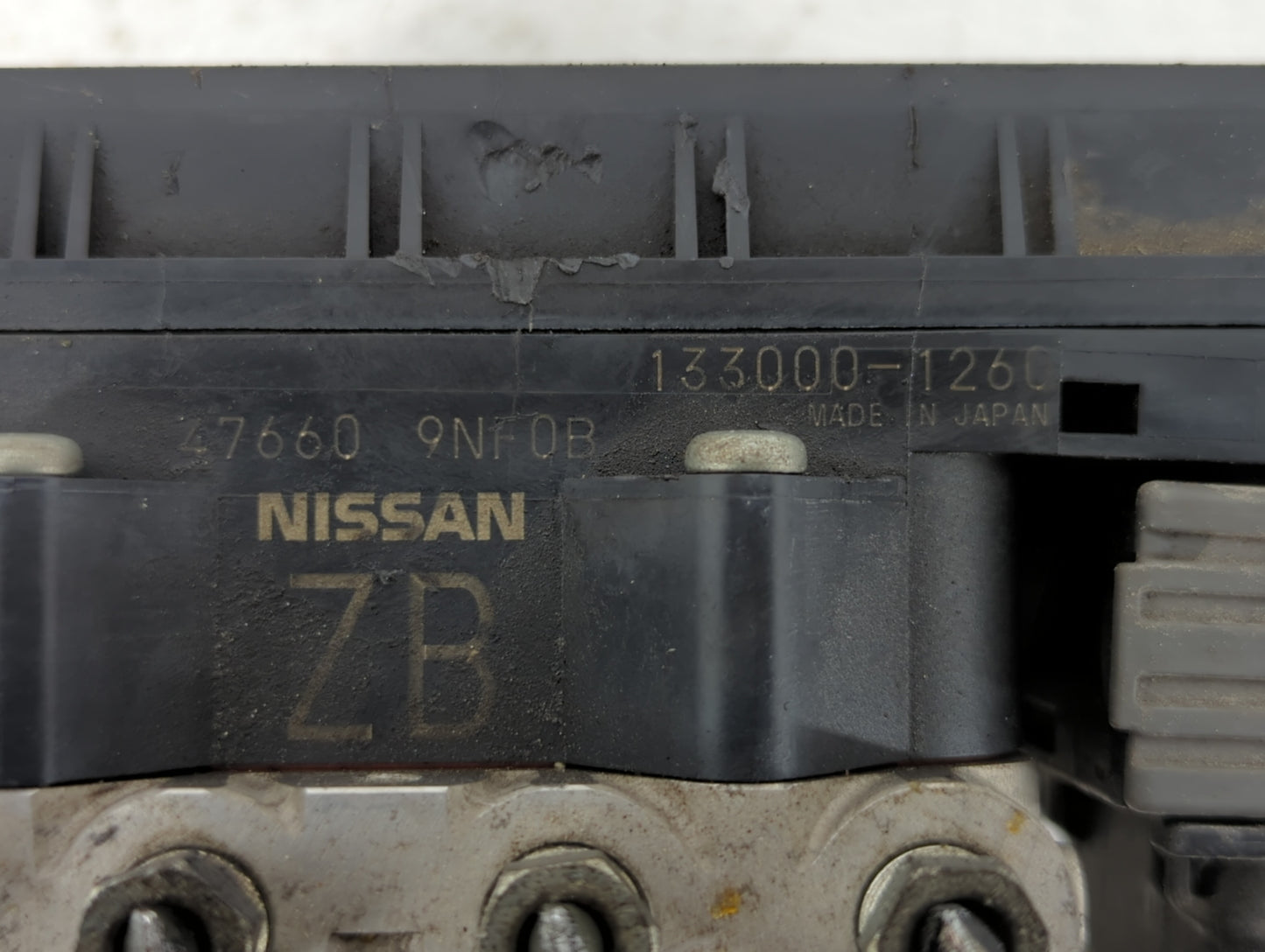 2016 Nissan Pathfinder ABS Pump Control Module Replacement P/N:47660-9NF0B Fits OEM Used Auto Parts - Oemusedautoparts1.com