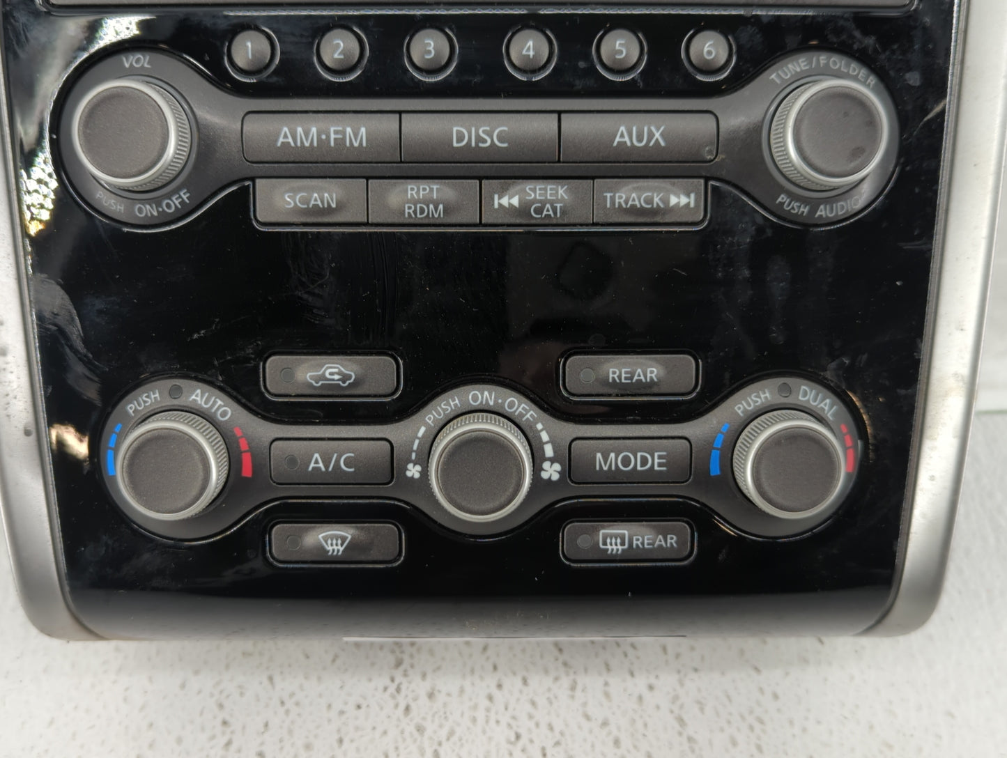 Nissan Pathfinder Radio Control Panel - Oemusedautoparts1.com