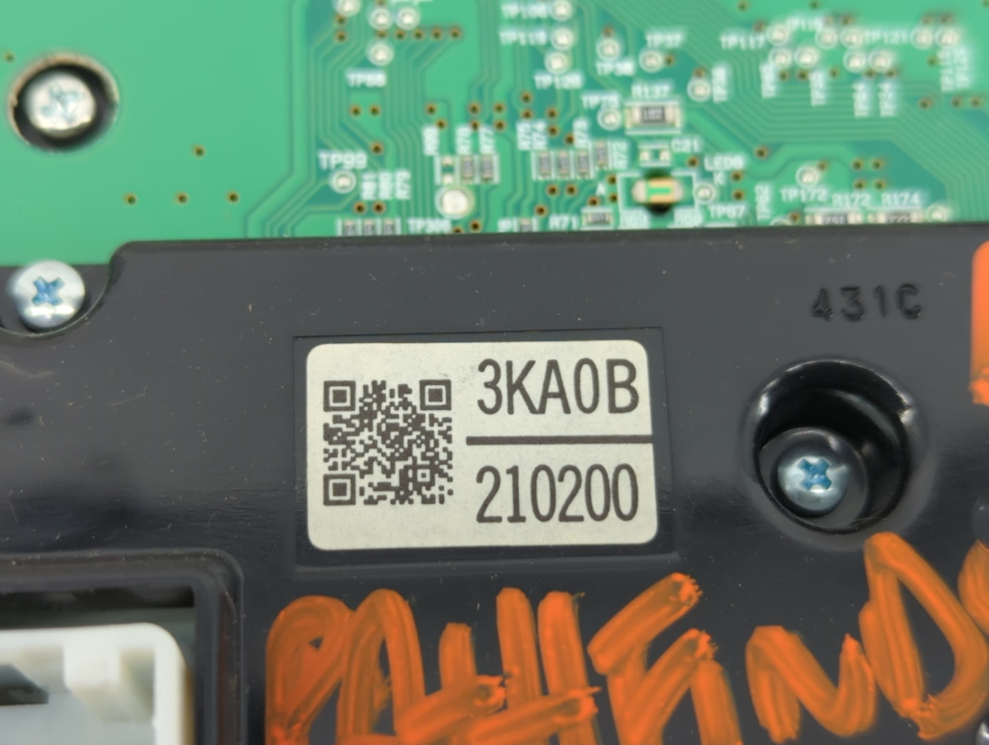 Nissan Pathfinder Radio Control Panel - Oemusedautoparts1.com