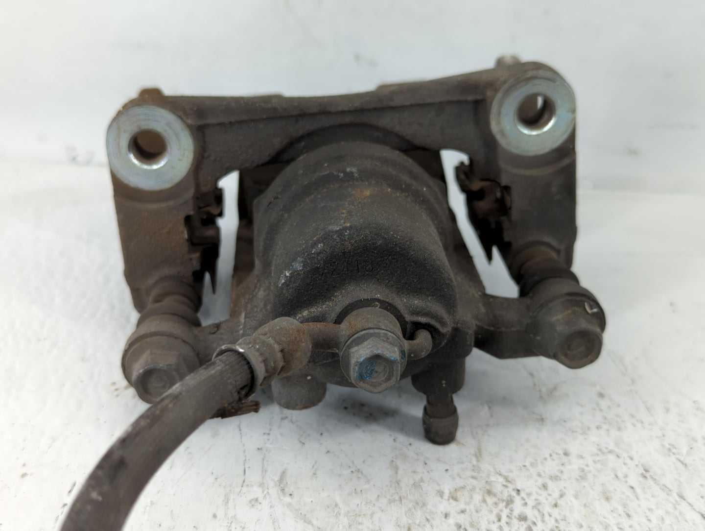 2013-2020 Nissan Pathfinder Front Driver Left Brake Caliper - Oemusedautoparts1.com