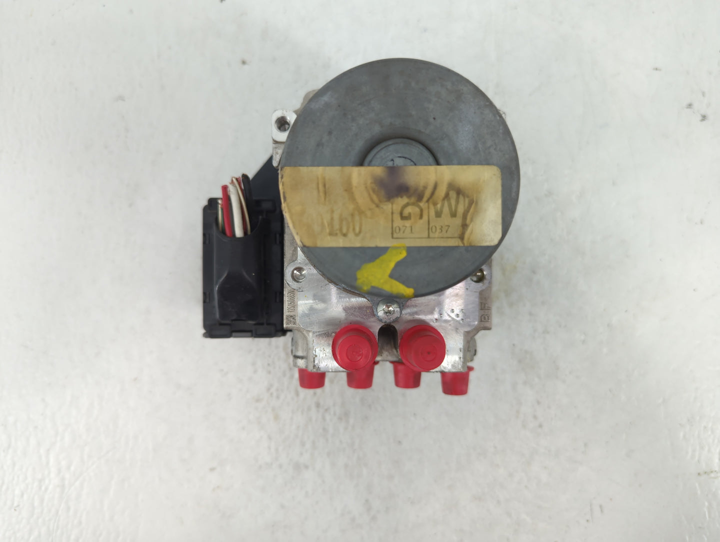 2016 Nissan Pathfinder ABS Pump Control Module Replacement P/N:47660 9PF0A Fits OEM Used Auto Parts - Oemusedautoparts1.com