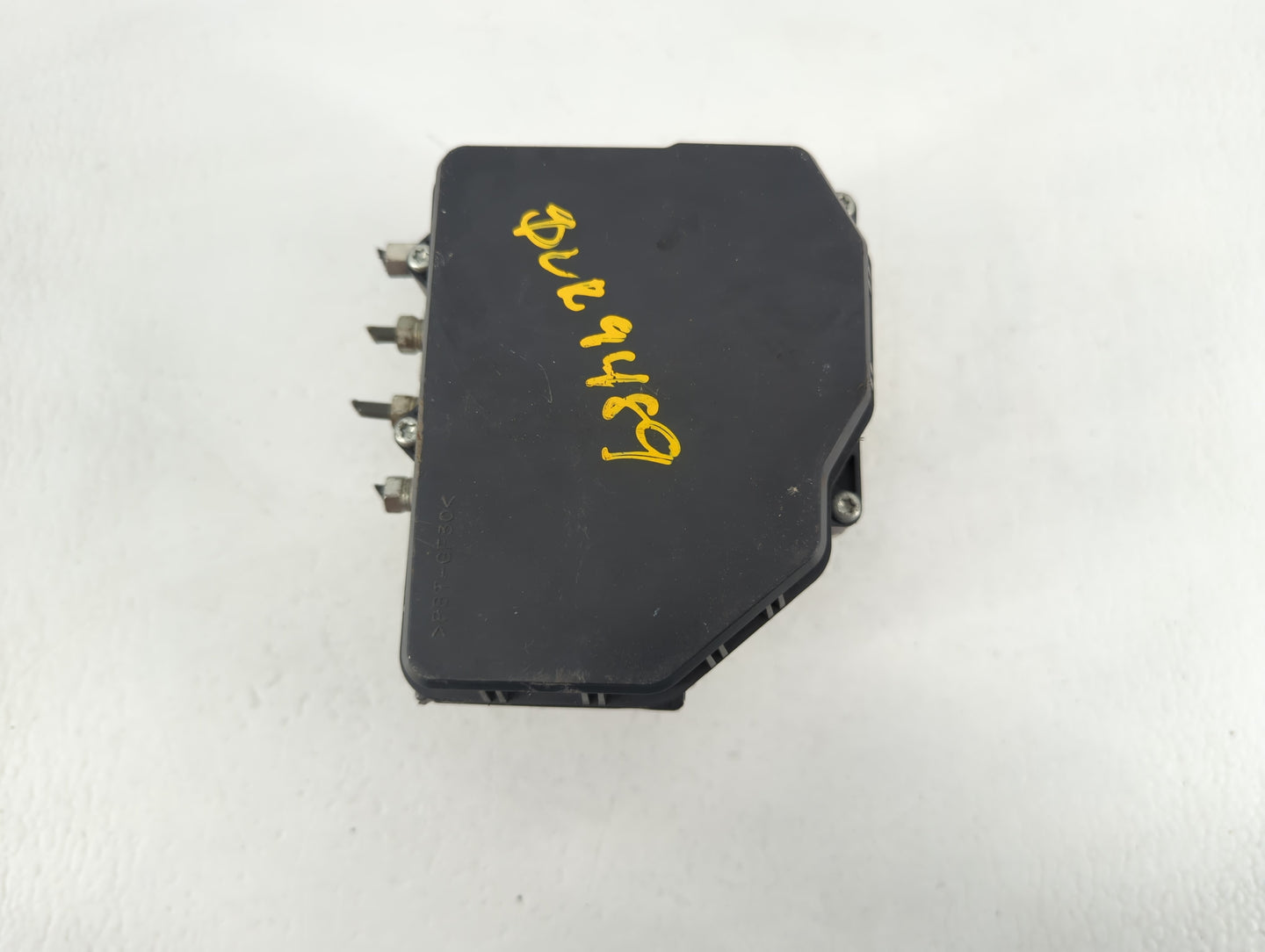 2016 Nissan Pathfinder ABS Pump Control Module Replacement P/N:47660 9PF0A Fits OEM Used Auto Parts - Oemusedautoparts1.com