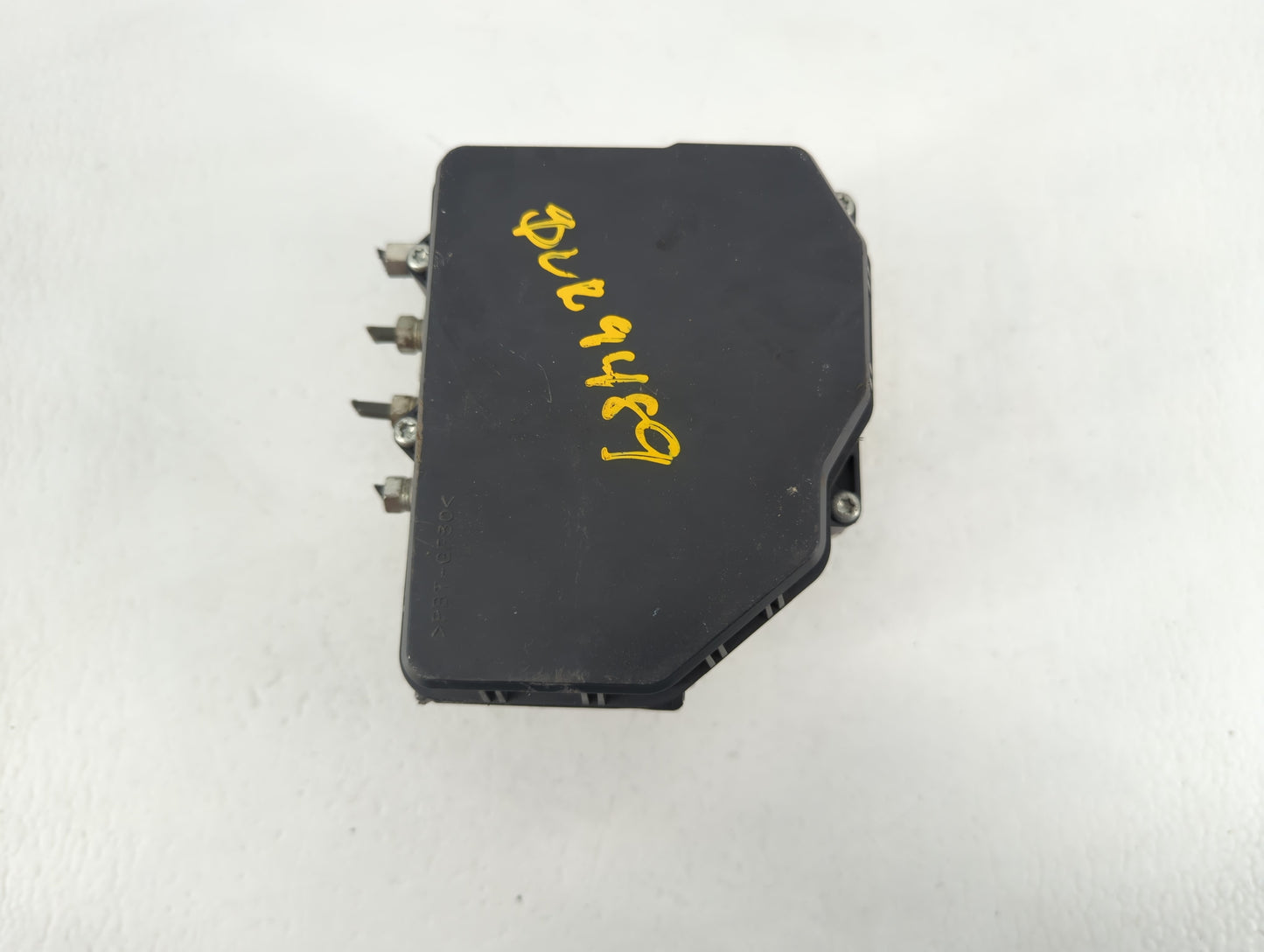 2016 Nissan Pathfinder ABS Pump Control Module Replacement P/N:47660 9PF0A Fits OEM Used Auto Parts - Oemusedautoparts1.com