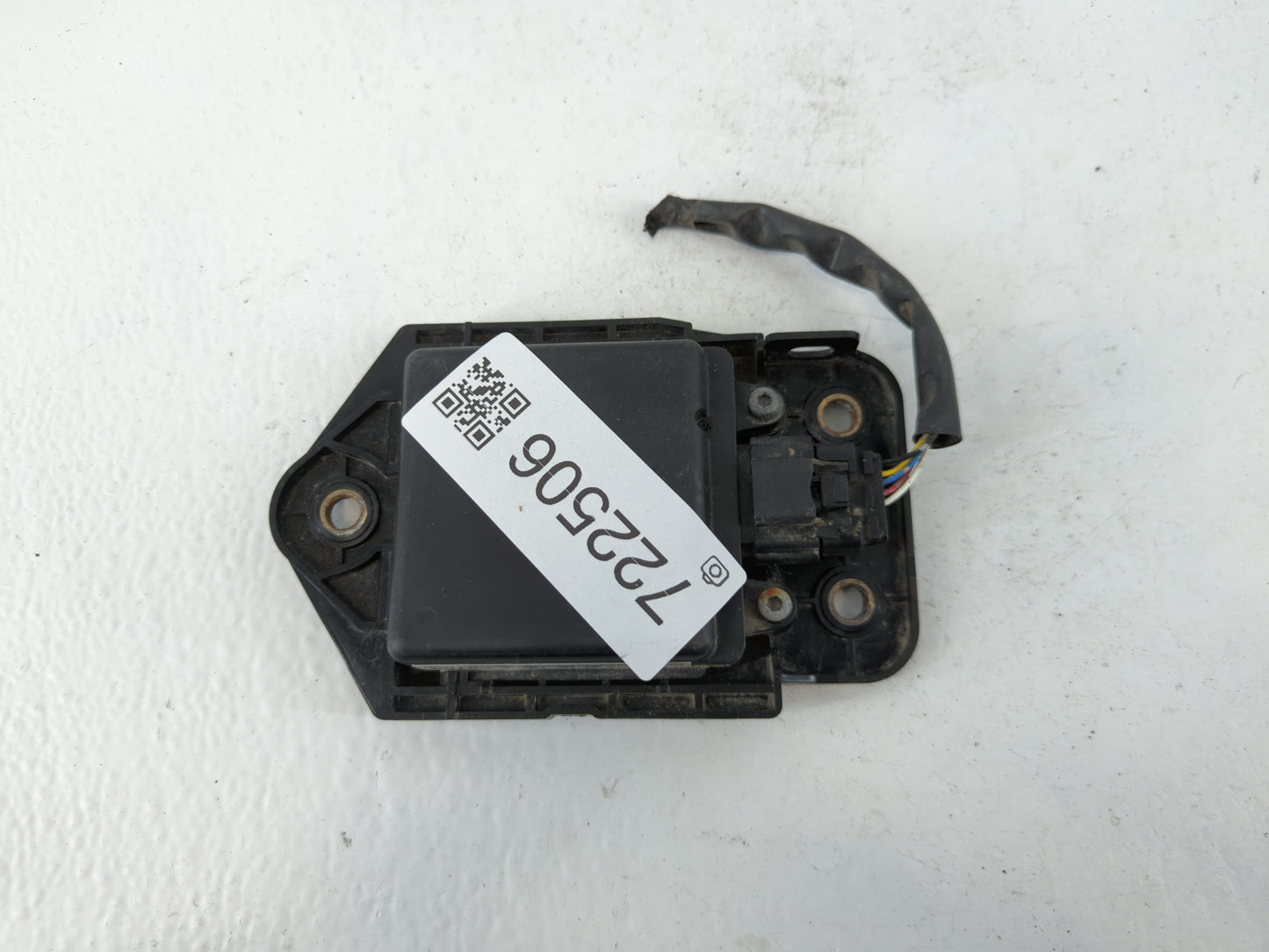 2016-2017 Nissan Pathfinder Back Up Sensor Backup Camera - Oemusedautoparts1.com
