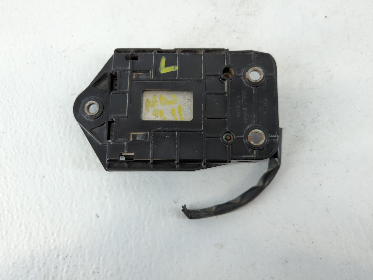 2016-2017 Nissan Pathfinder Back Up Sensor Backup Camera - Oemusedautoparts1.com