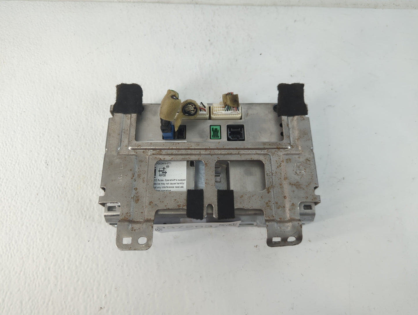 2013-2016 Nissan Pathfinder Radio AM FM Cd Player Receiver Replacement Fits Fits 2013 2014 2015 2016 OEM Used Auto Parts - O