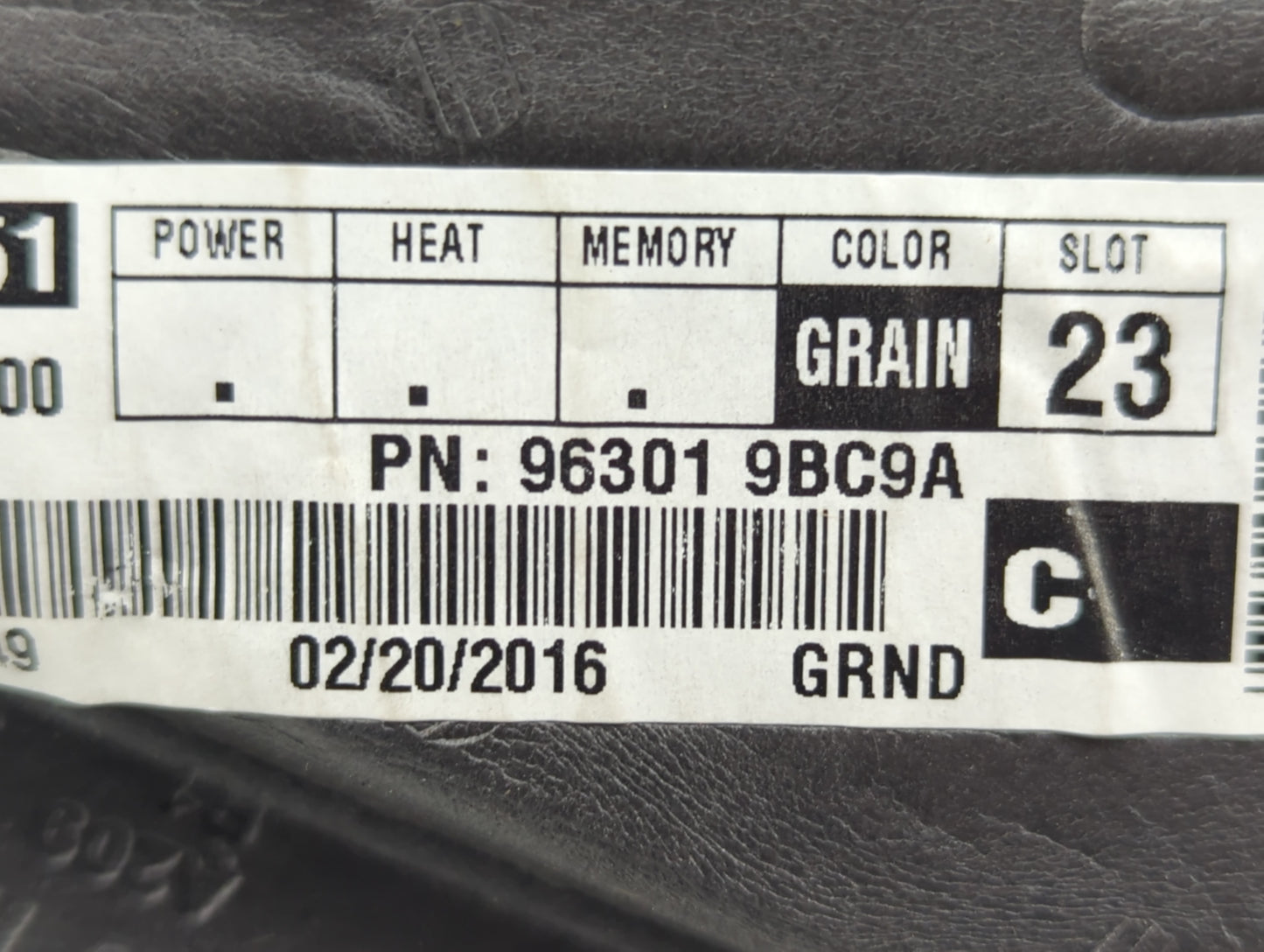 2016 Nissan Pulsar Side Mirror Replacement Passenger Right View Door Mirror P/N:96301 9BC9A Fits OEM Used Auto Parts - Oemus