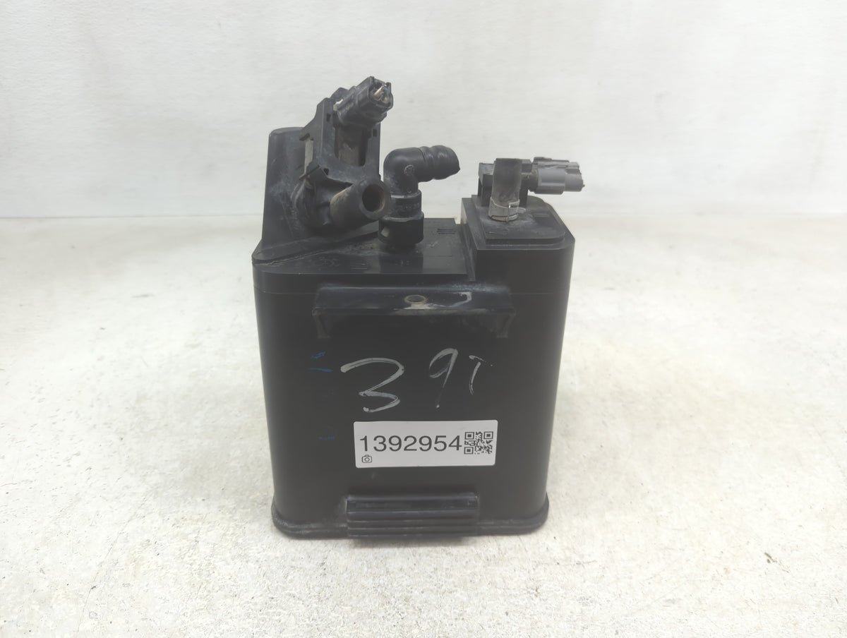 2016 Nissan Pulsar Fuel Vapor Charcoal Canister - Oemusedautoparts1.com