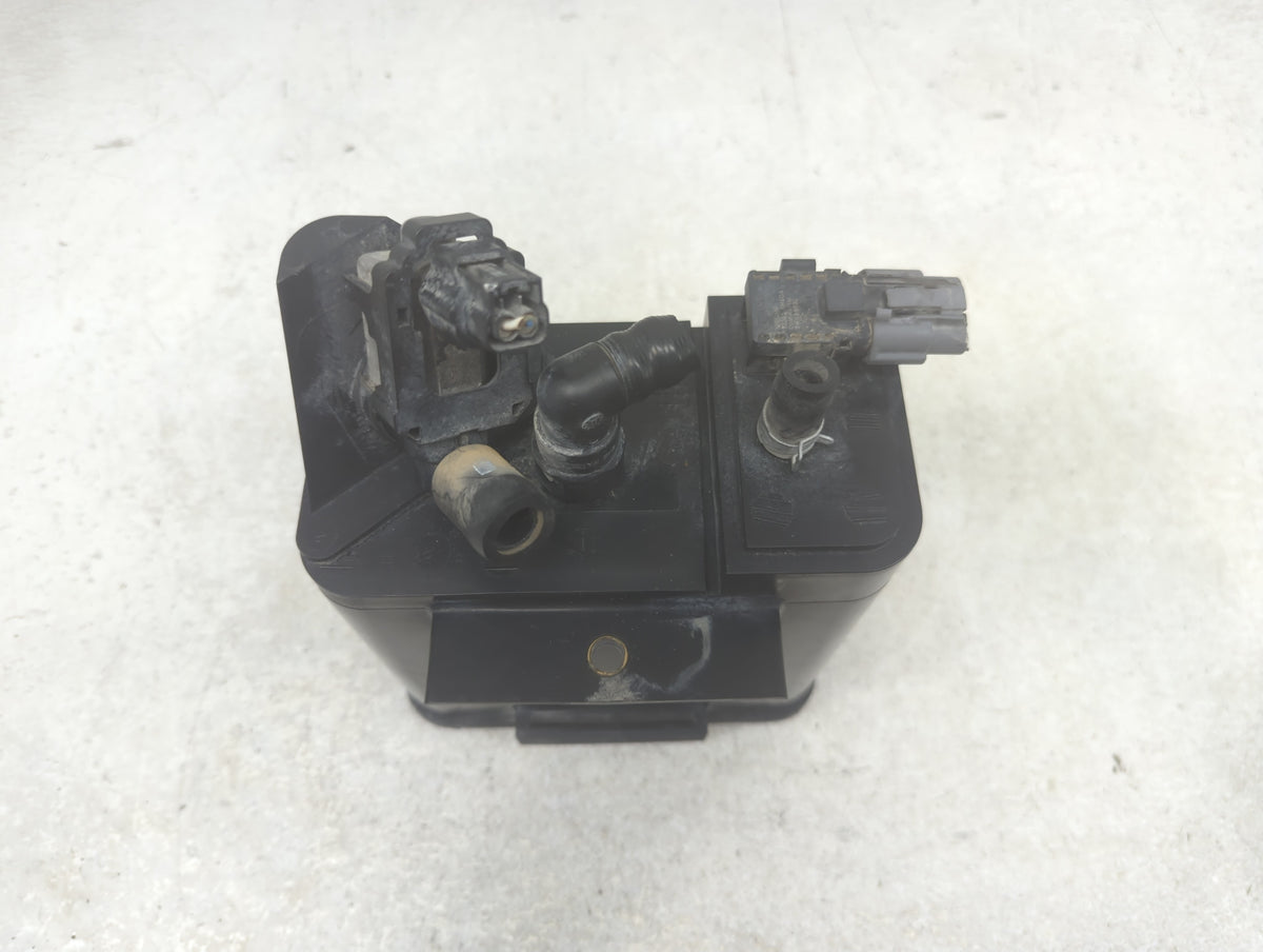 2016 Nissan Pulsar Fuel Vapor Charcoal Canister - Oemusedautoparts1.com