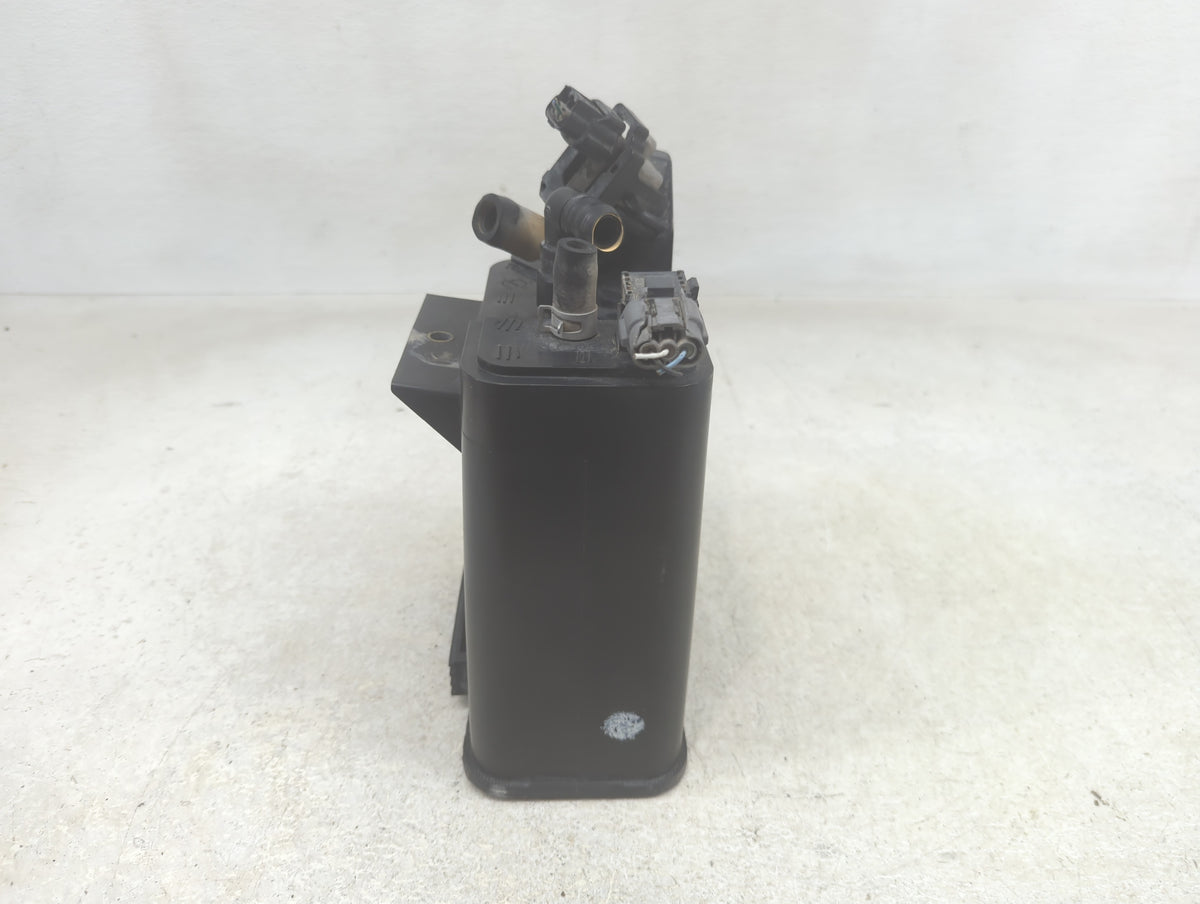 2016 Nissan Pulsar Fuel Vapor Charcoal Canister - Oemusedautoparts1.com