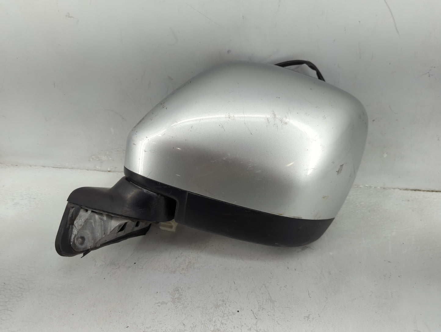 2011-2017 Nissan Quest Driver Side View Mirror - Left Door Mirror OEM Used - Oemusedautoparts1.com