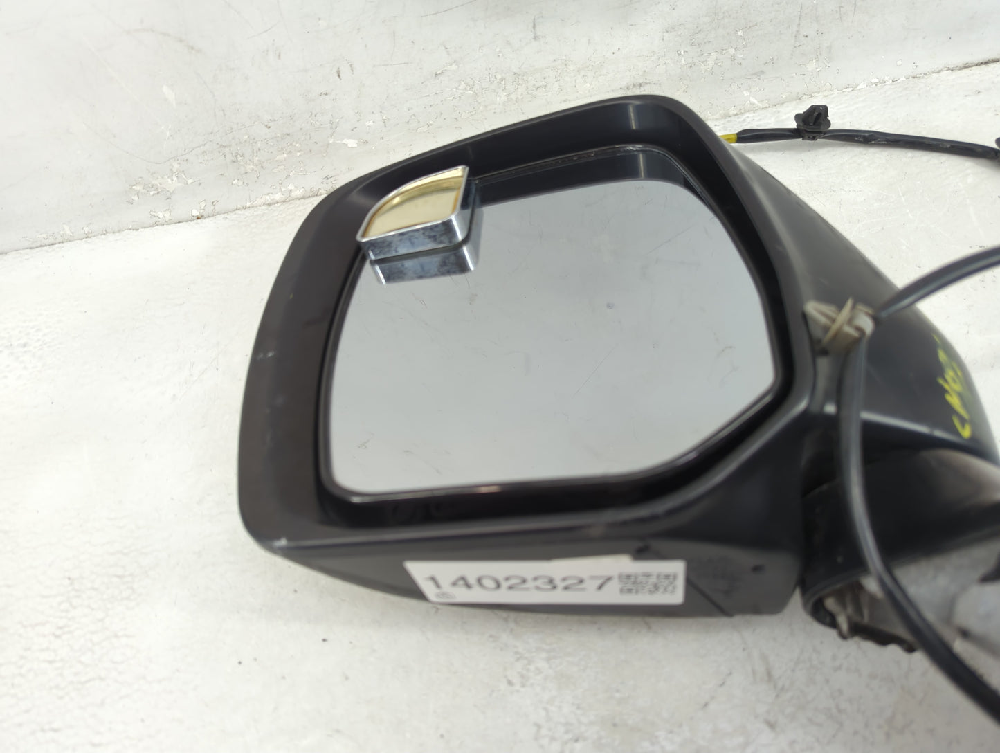 2011-2017 Nissan Quest Driver Side View Mirror - Left Door Mirror OEM Used - Oemusedautoparts1.com
