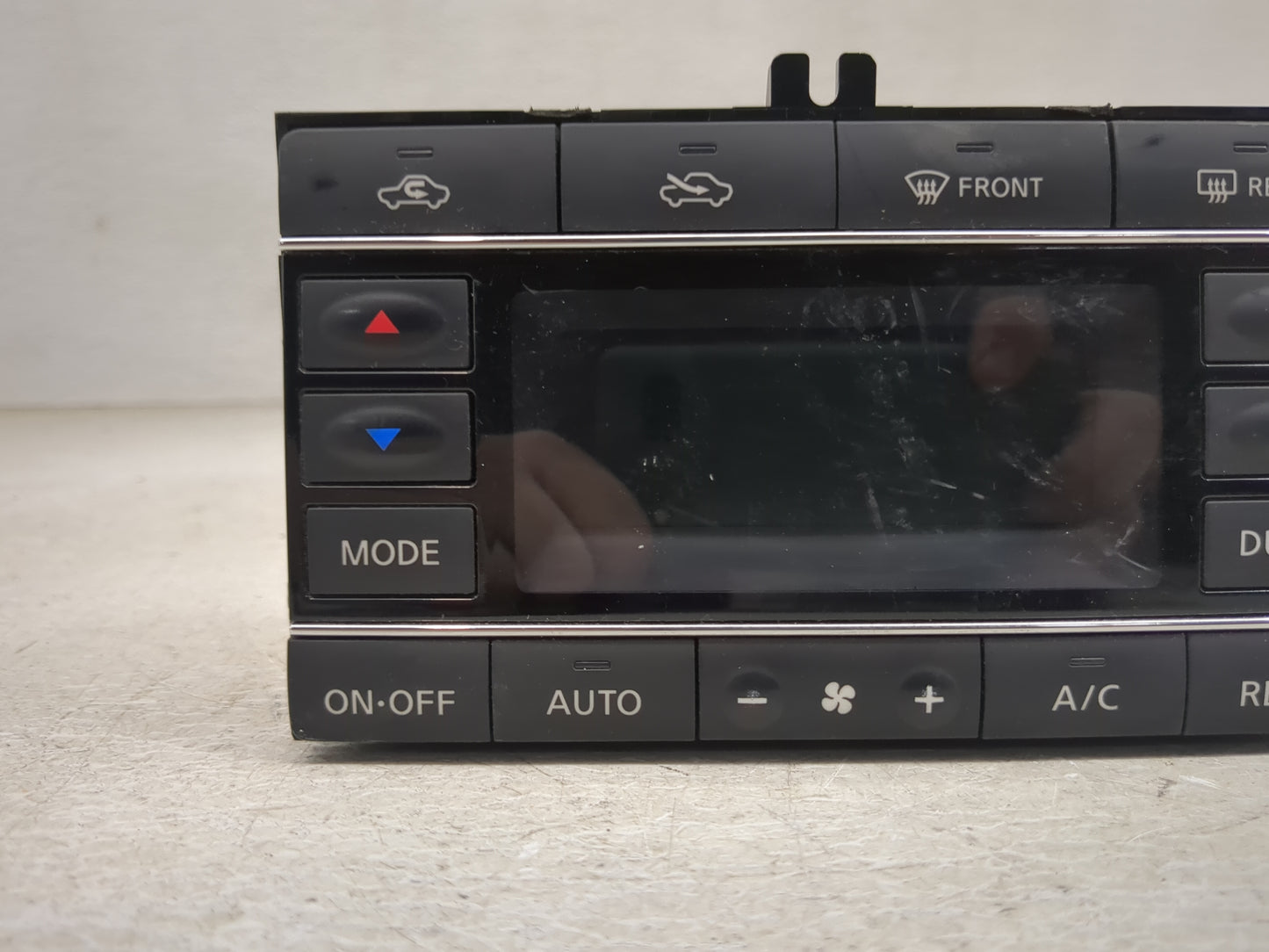 2011-2017 Nissan Quest Climate Control Module Temperature AC/Heater Replacement P/N:27500 1JA1A 27500 1JA1A-N Fits OEM Used 