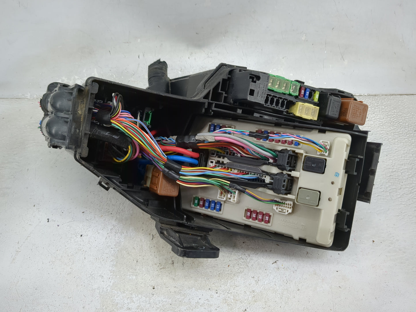 2013-2017 Nissan Quest Fusebox Fuse Box Panel Relay Module Fits Fits 2013 2014 2015 2016 2017 OEM Used Auto Parts - Oemuseda