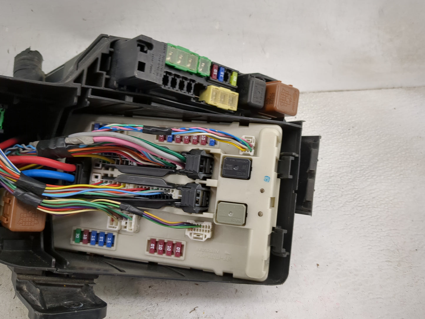 2013-2017 Nissan Quest Fusebox Fuse Box Panel Relay Module Fits Fits 2013 2014 2015 2016 2017 OEM Used Auto Parts - Oemuseda