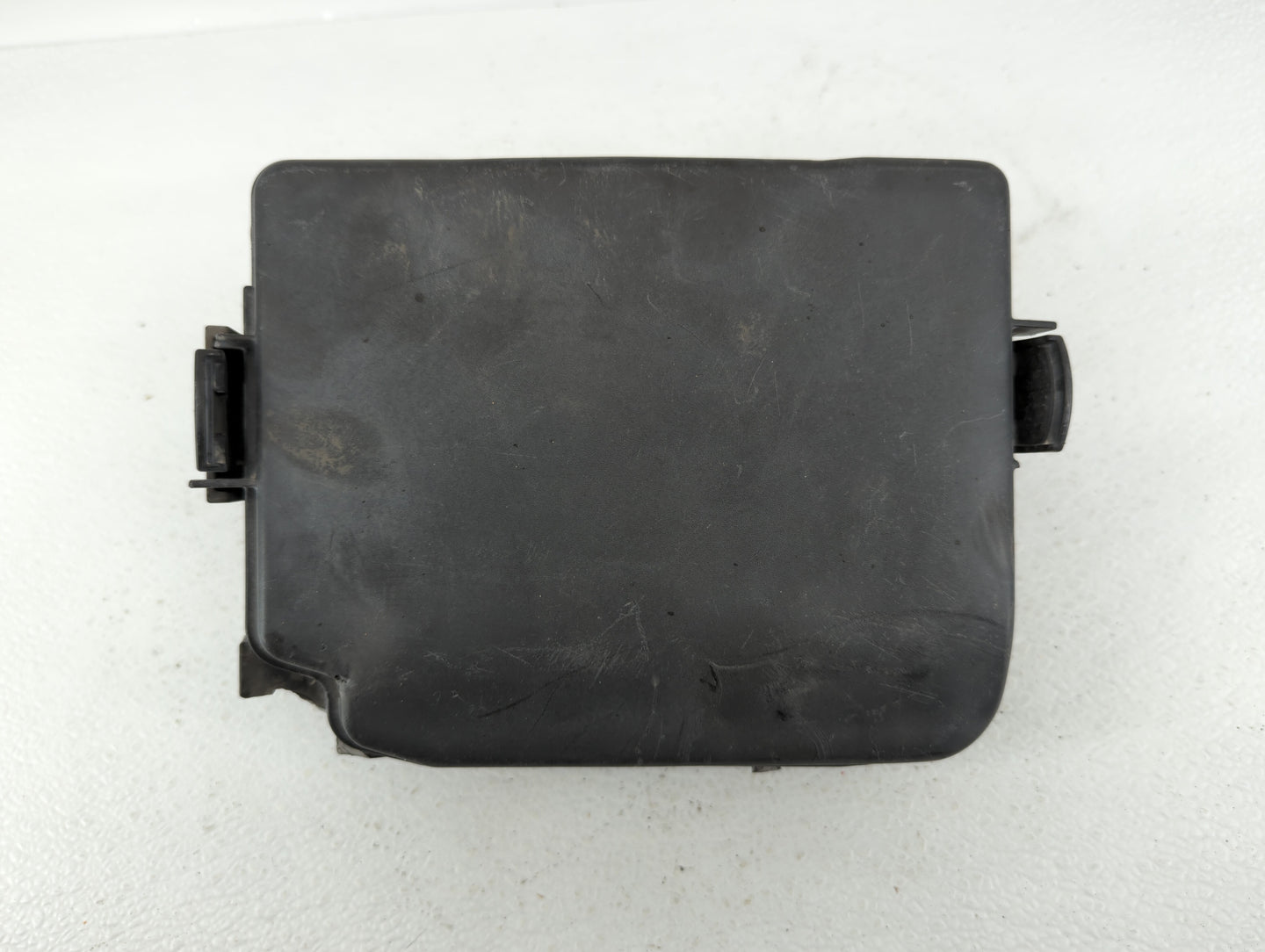 2013-2017 Nissan Quest Fusebox Fuse Box Panel Relay Module P/N:91266-3X100 Fits Fits 2013 2014 2015 2016 2017 OEM Used Auto 