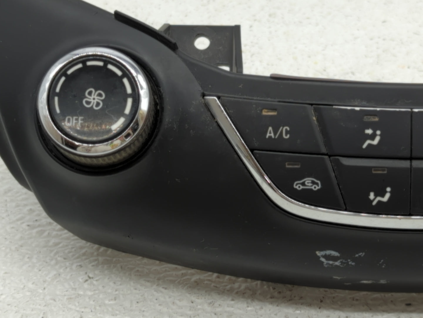 2011-2017 Nissan Quest Climate Control Module Temperature AC/Heater Replacement P/N:42543597 Fits OEM Used Auto Parts - Oemu