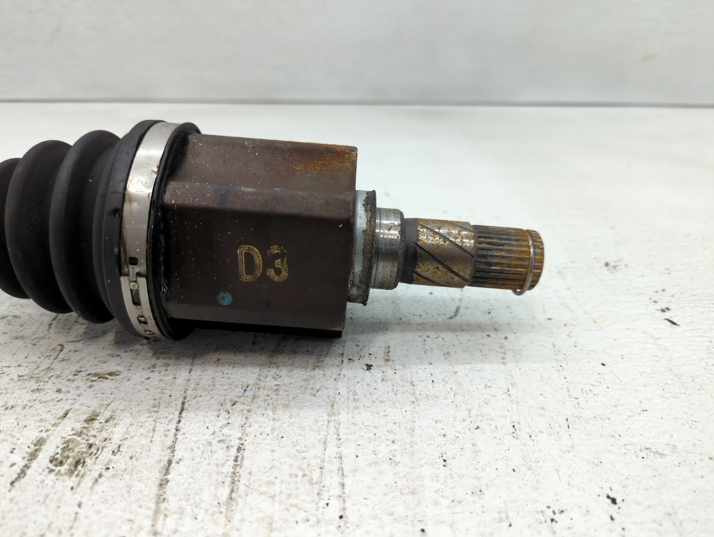 2015-2017 Nissan Quest Axle Shaft Front Driver Cv C/v - Oemusedautoparts1.com