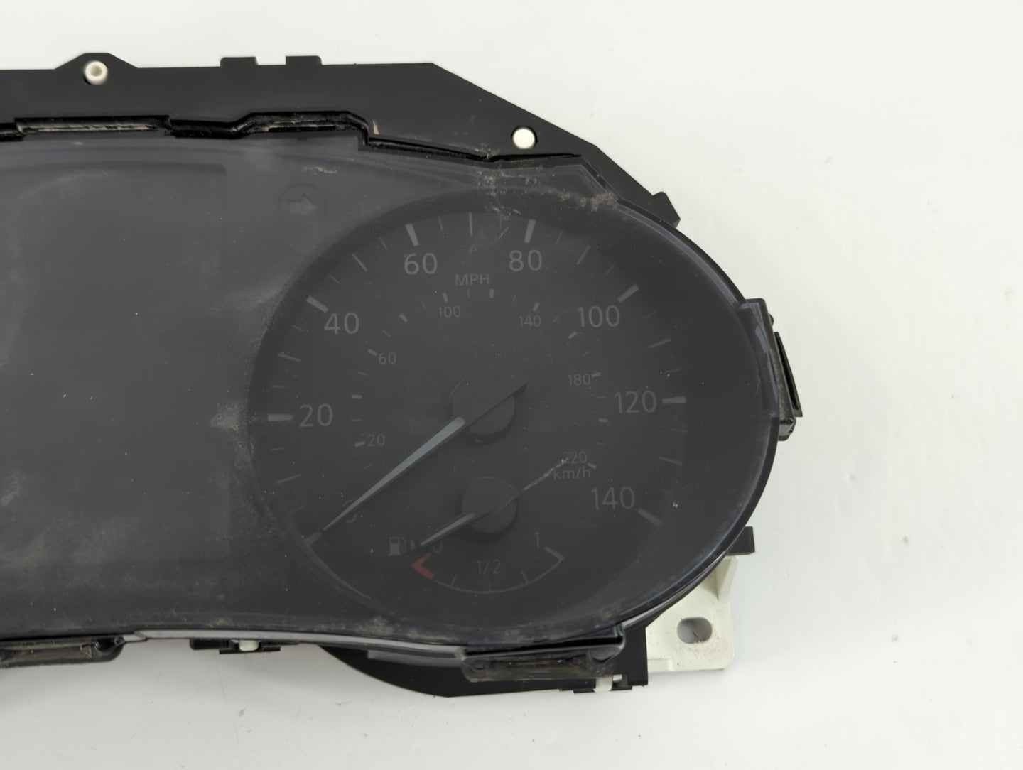 2016 Nissan Rogue Instrument Cluster Speedometer Gauges P/N:5HA8A/SVUP Fits OEM Used Auto Parts - Oemusedautoparts1.com