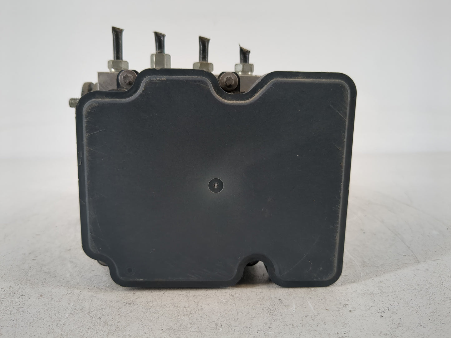 2015-2016 Nissan Rogue ABS Pump Control Module Replacement Fits Fits 2015 2016 OEM Used Auto Parts - Oemusedautoparts1.com