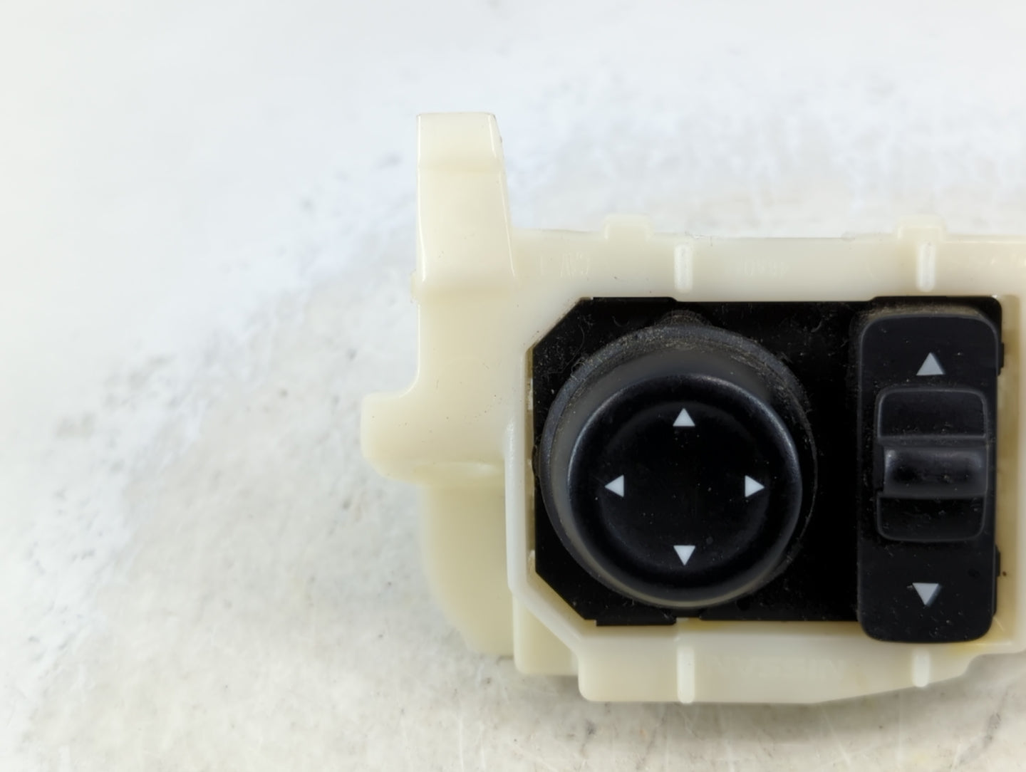 2014-2020 Nissan Rogue Master Power Window Switch Replacement Driver Side Left P/N:25570 3TB1A 25401 4BA5A Fits OEM Used Aut