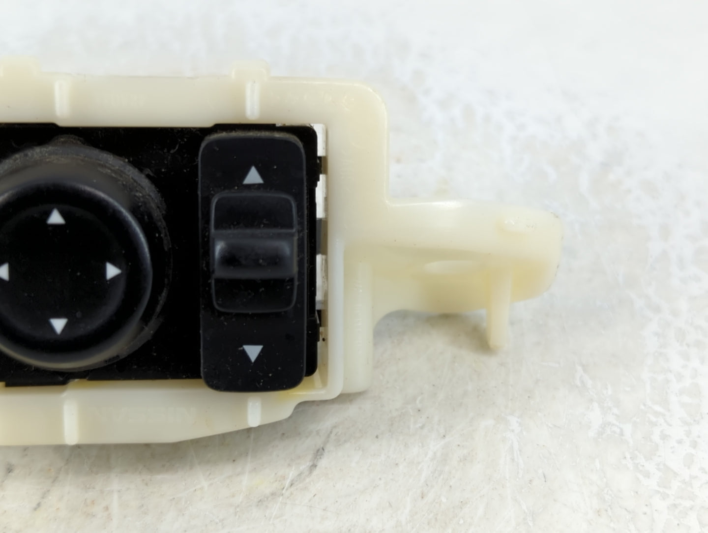 2014-2020 Nissan Rogue Master Power Window Switch Replacement Driver Side Left P/N:25570 3TB1A 25401 4BA5A Fits OEM Used Aut