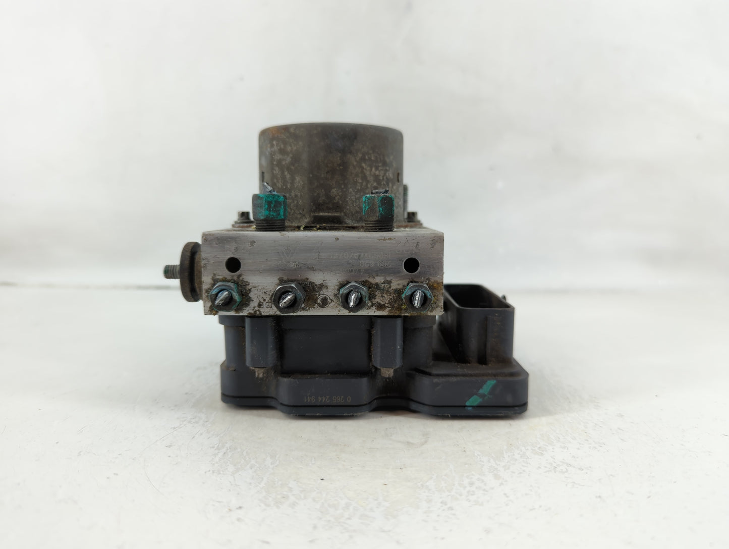 2015-2016 Nissan Rogue ABS Pump Control Module Replacement P/N:47660 5HA1A Fits Fits 2015 2016 OEM Used Auto Parts - Oemused