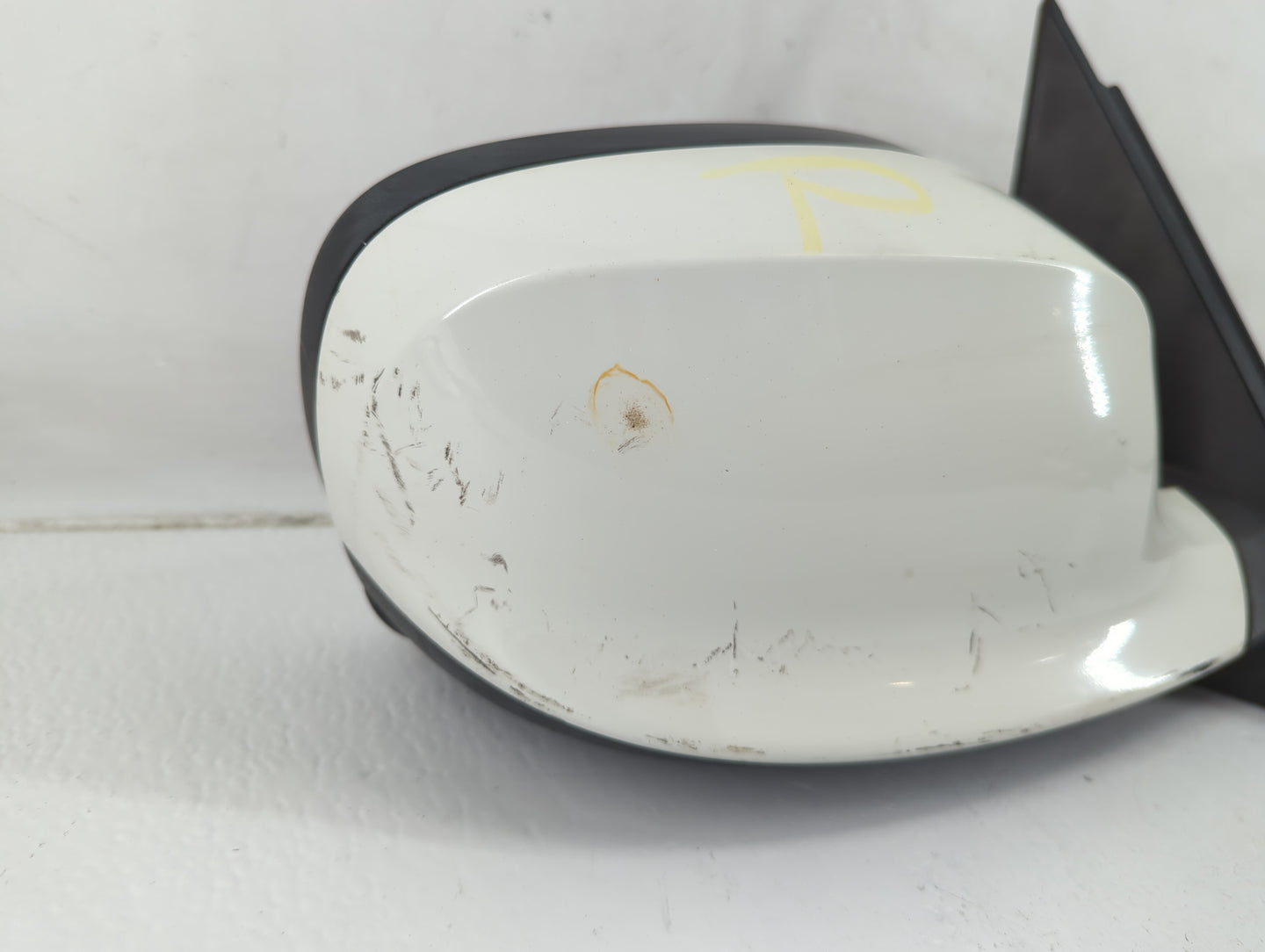 2016-2017 Nissan Rogue Passenger Side View Mirror - Right Door Mirror OEM Used - Oemusedautoparts1.com