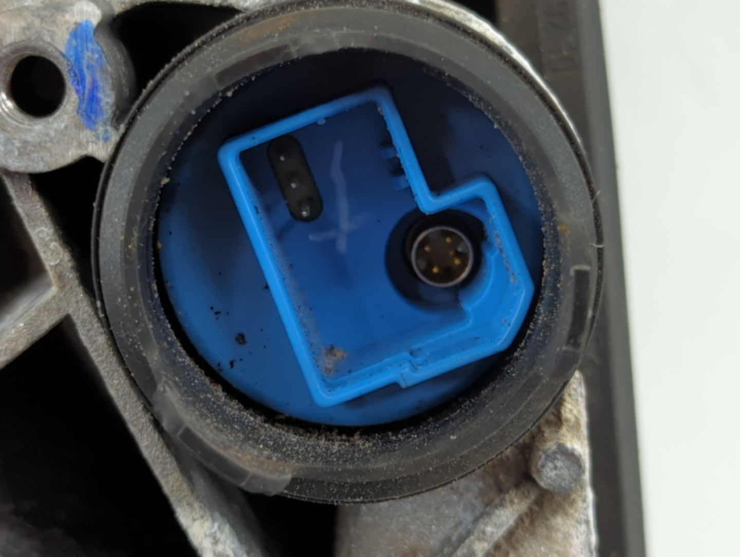 2016-2017 Nissan Rogue Passenger Side View Mirror - Right Door Mirror OEM Used - Oemusedautoparts1.com