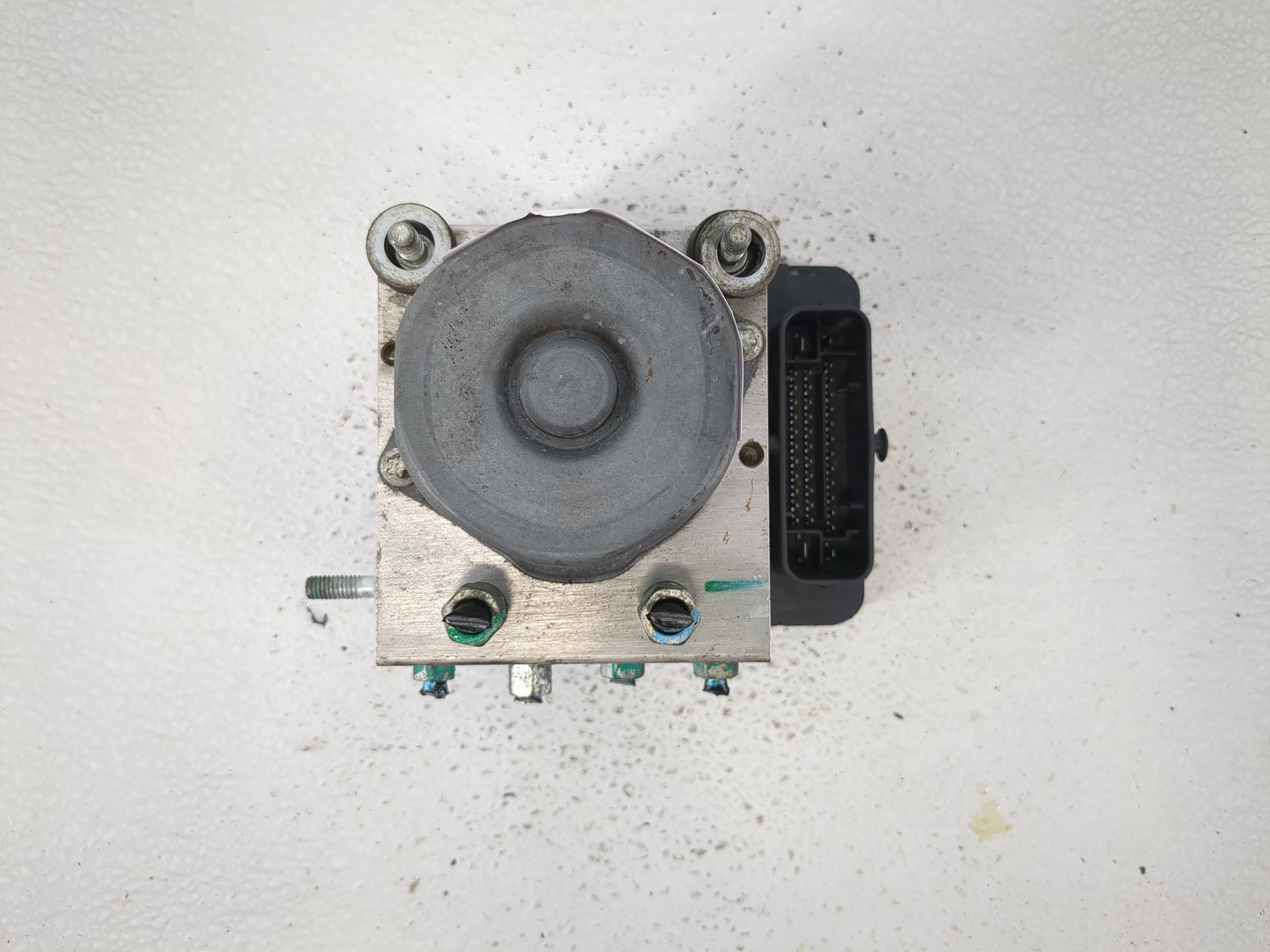 2015-2016 Nissan Rogue ABS Pump Control Module Replacement P/N:47660 5HA1A Fits Fits 2015 2016 OEM Used Auto Parts - Oemused