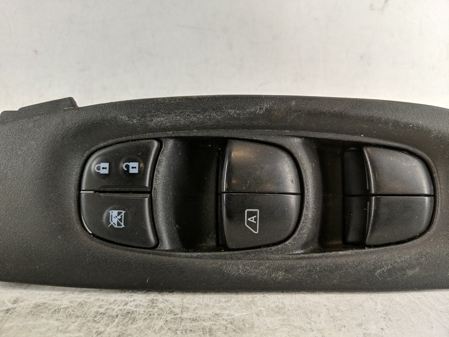 2014-2020 Nissan Rogue Master Power Window Switch Replacement Driver Side Left P/N:25401 4BA5A Fits OEM Used Auto Parts - Oe