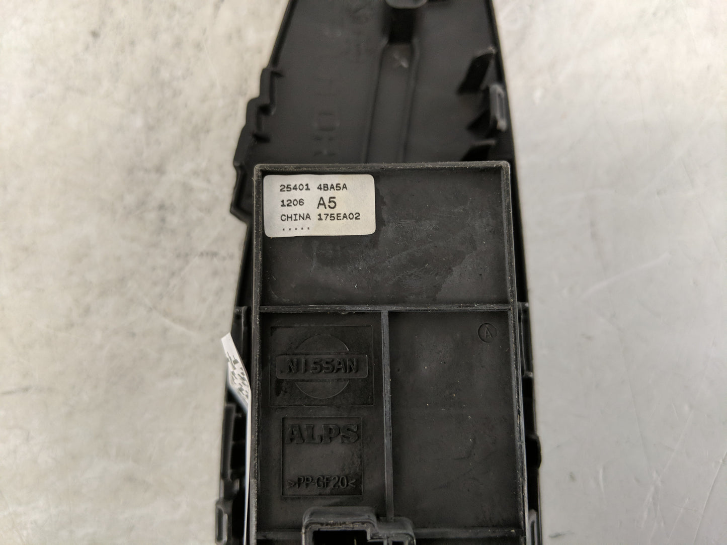 2014-2020 Nissan Rogue Master Power Window Switch Replacement Driver Side Left P/N:25401 4BA5A Fits OEM Used Auto Parts - Oe