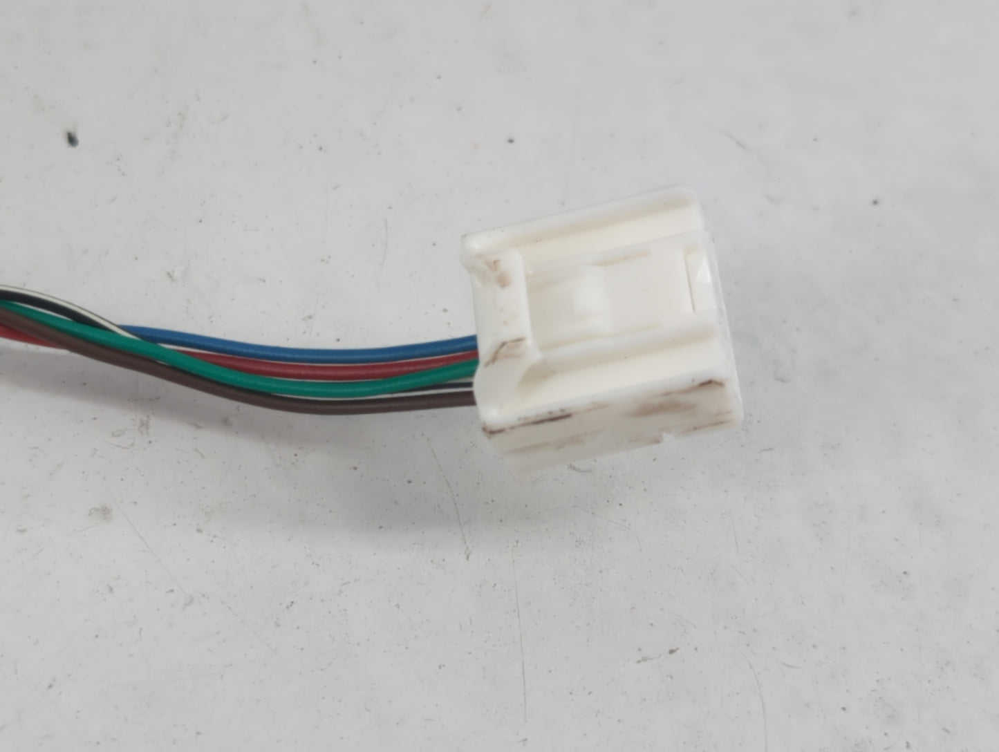 2016-2017 Nissan Rogue Driver Side View Mirror - Left Door Mirror OEM Used - Oemusedautoparts1.com