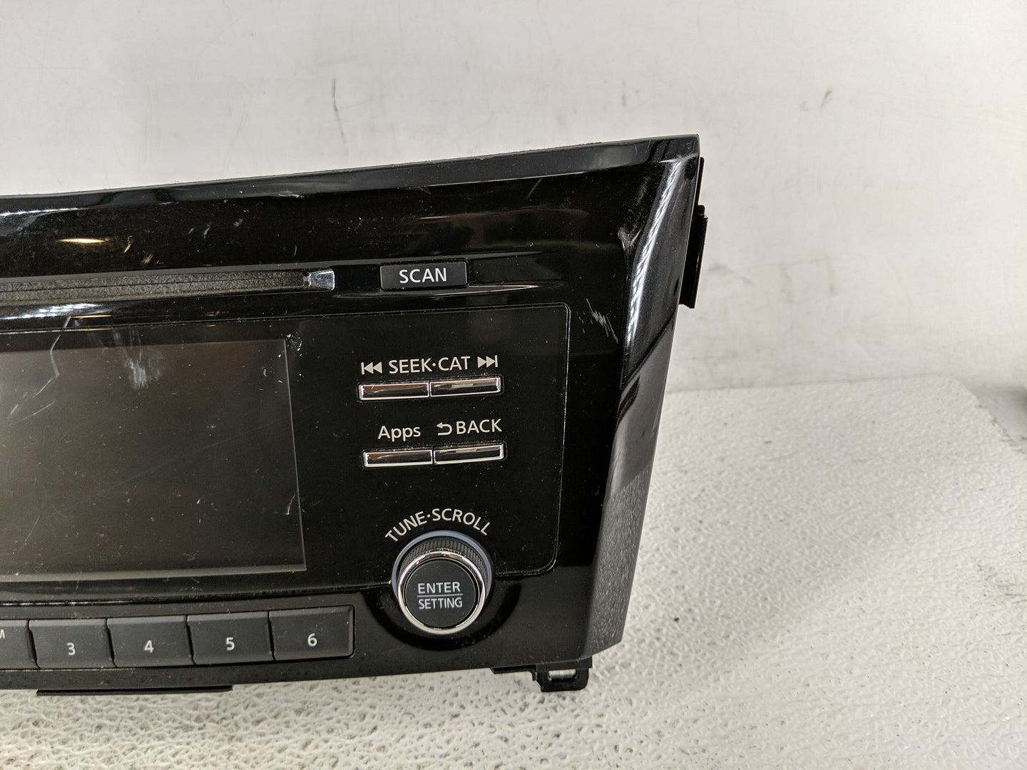 2015-2016 Nissan Rogue Radio AM FM Cd Player Receiver Replacement P/N:28185 9TB0A Fits Fits 2015 2016 OEM Used Auto Parts - 