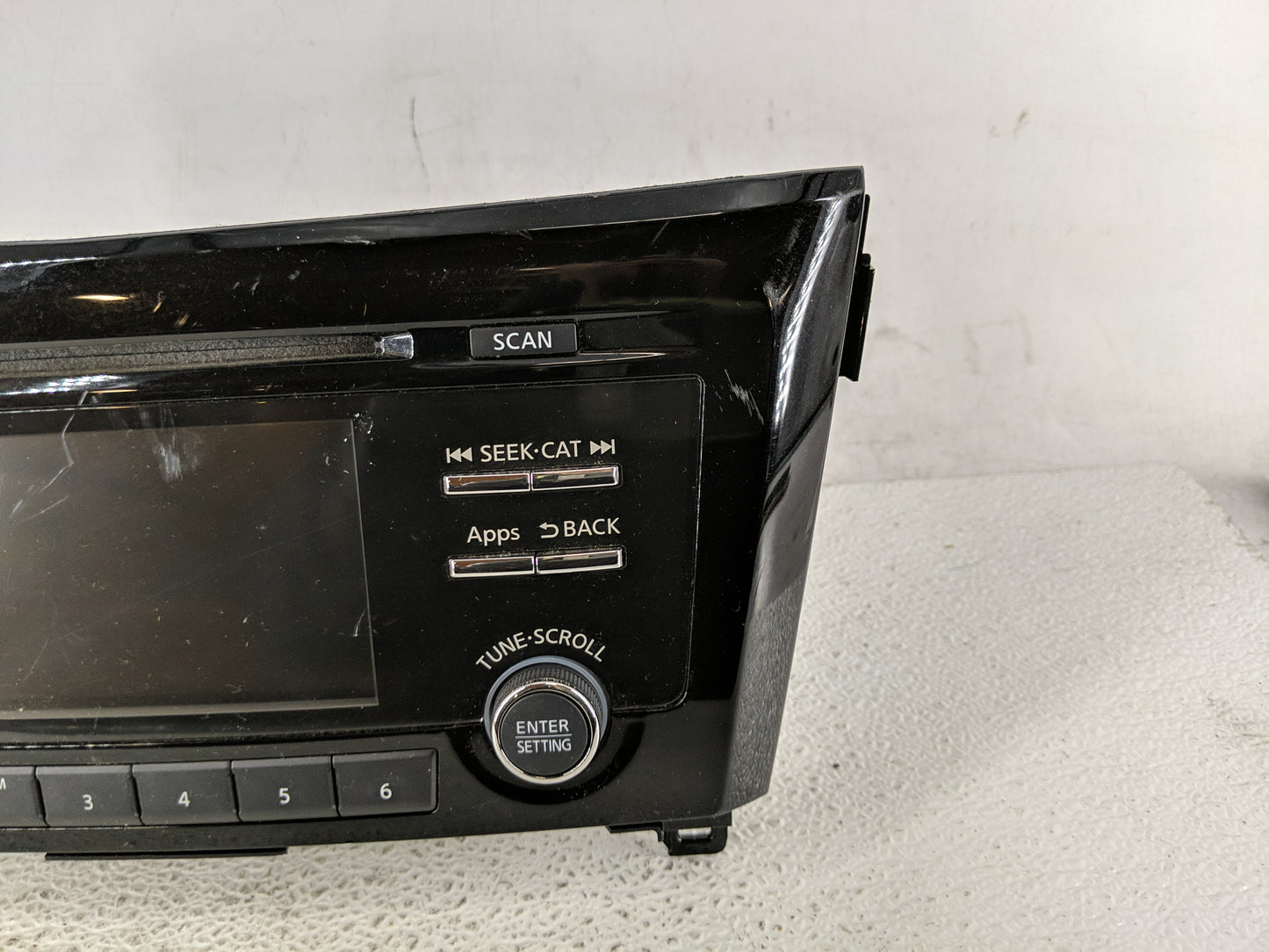 2015-2016 Nissan Rogue Radio AM FM Cd Player Receiver Replacement P/N:28185 9TB0A Fits Fits 2015 2016 OEM Used Auto Parts - 