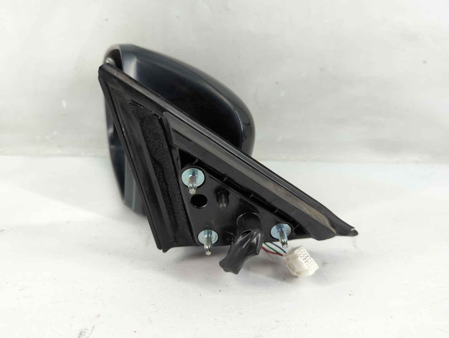 2016-2017 Nissan Rogue Driver Left Side View Manual Door Mirror Black - Oemusedautoparts1.com