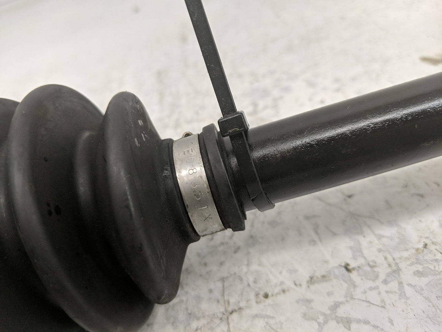 2014-2017 Nissan Rogue Axle Shaft Front Driver Cv C/v - Oemusedautoparts1.com