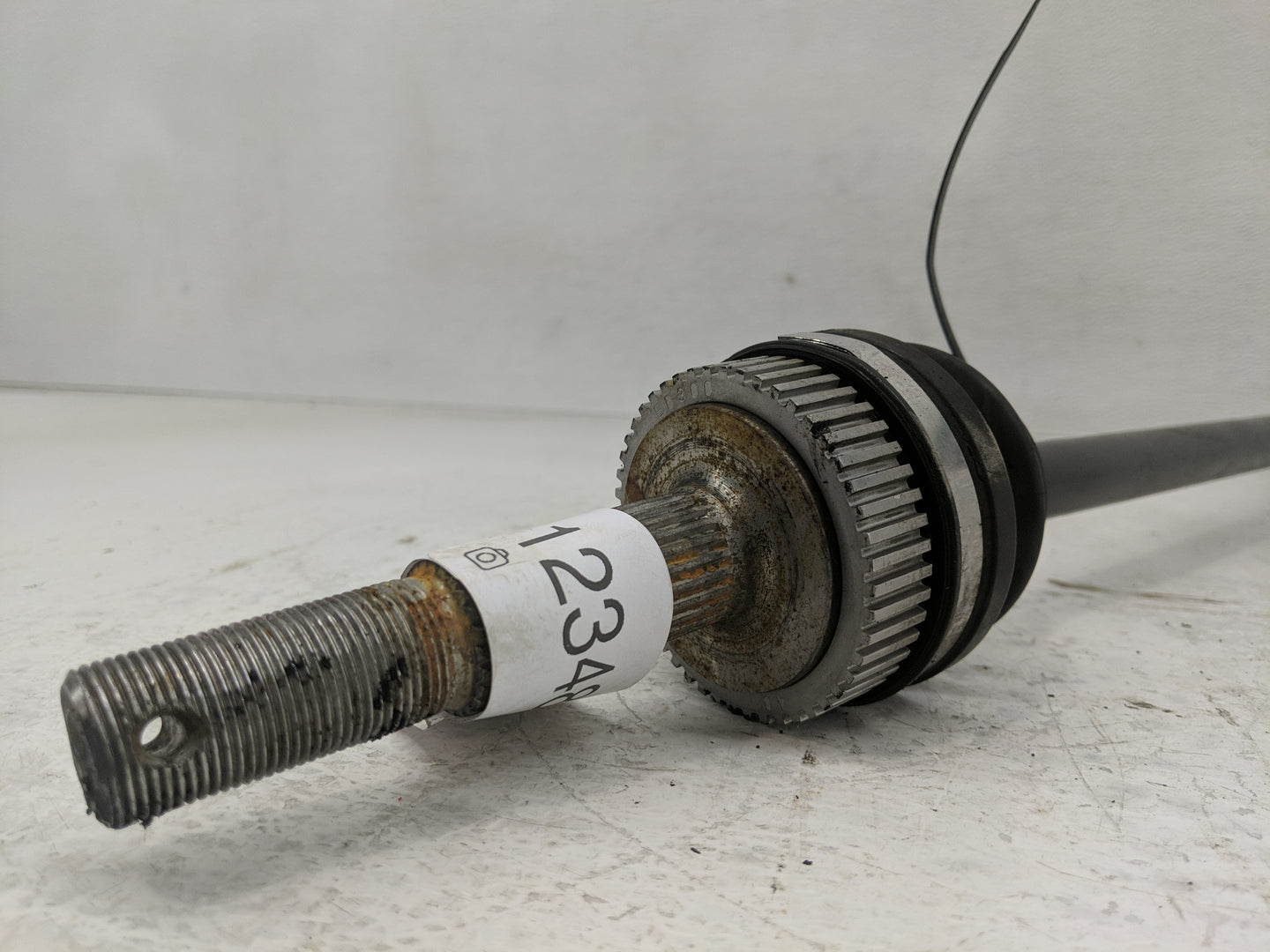 2014-2017 Nissan Rogue Axle Shaft Front Driver Cv C/v - Oemusedautoparts1.com
