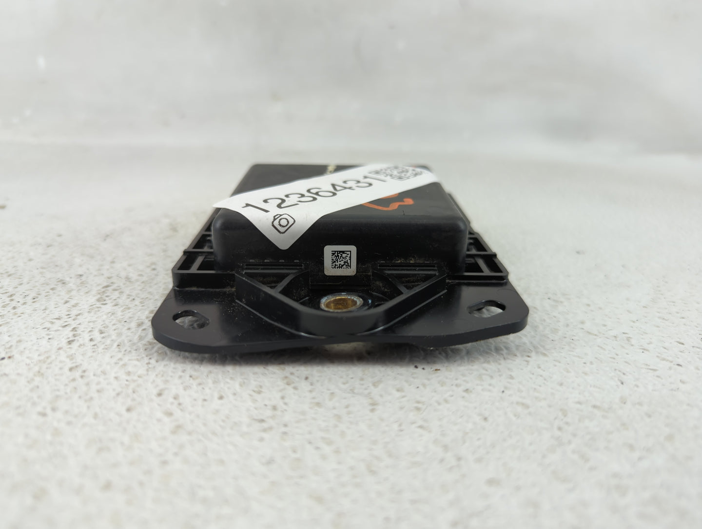 2016 Nissan Rogue Chassis Control Module Ccm Bcm Body Control - Oemusedautoparts1.com