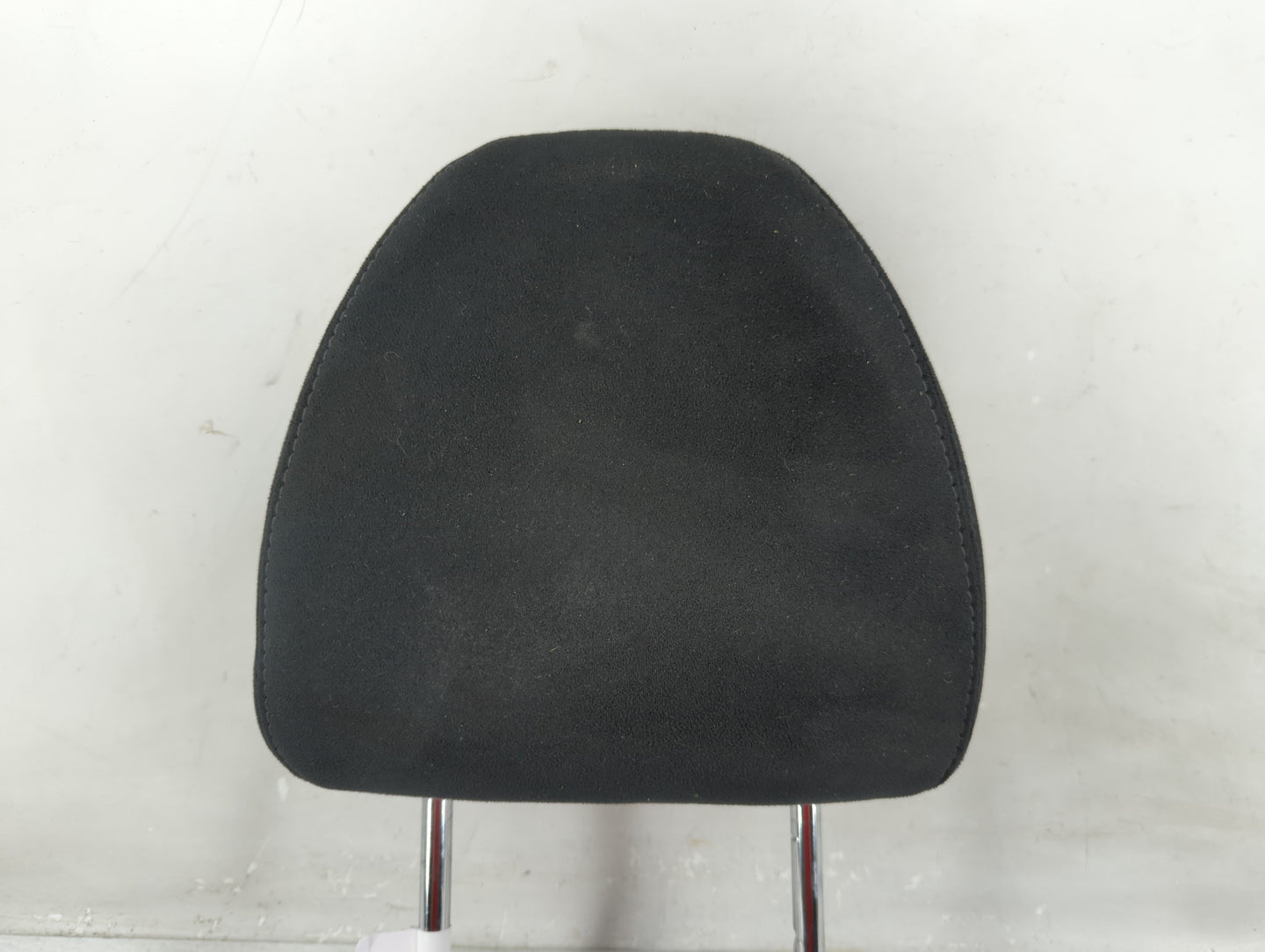 2016 Nissan Rogue Headrest Head Rest Rear Seat Fits OEM Used Auto Parts - Oemusedautoparts1.com