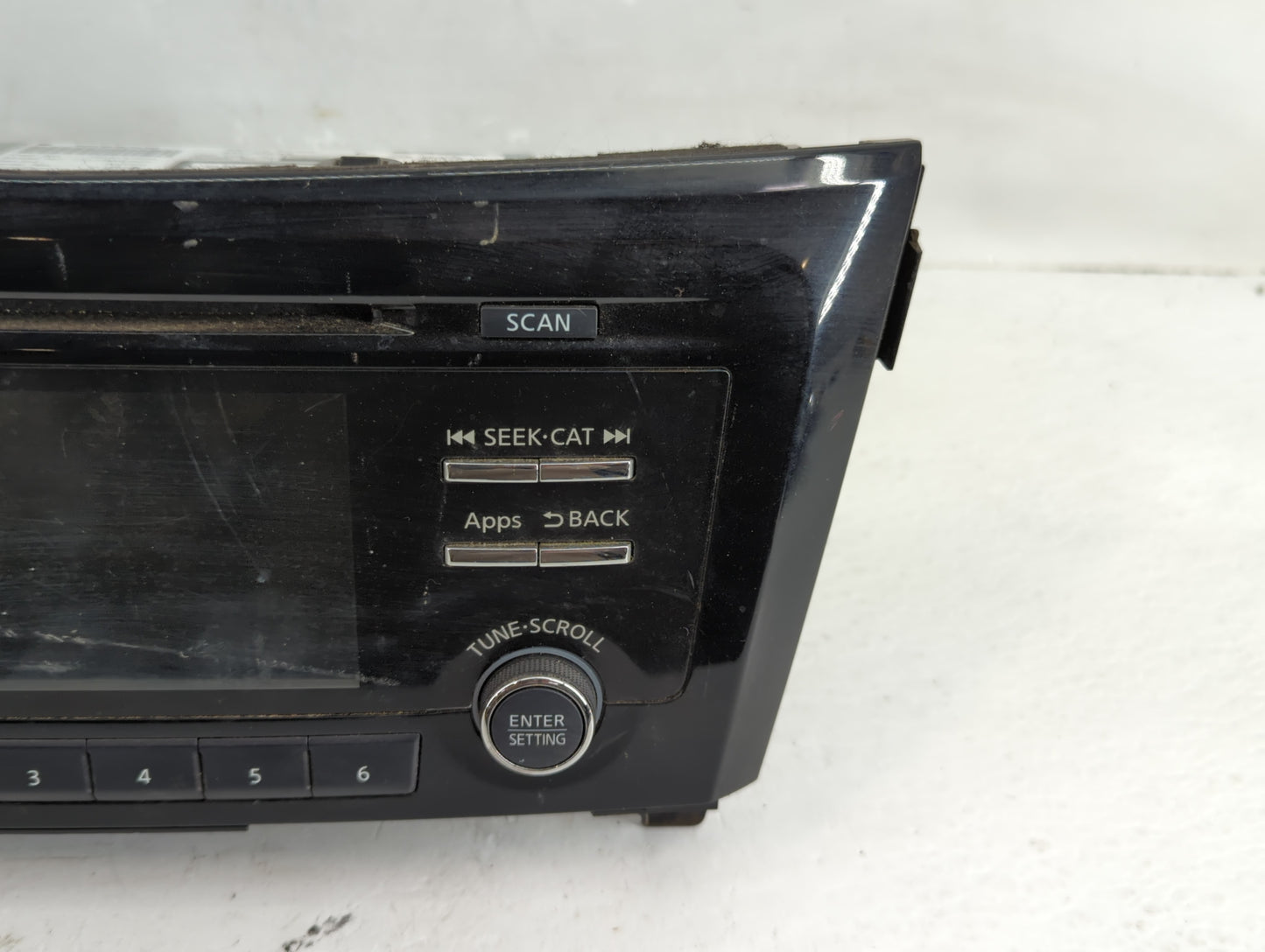 2015-2016 Nissan Rogue Radio AM FM Cd Player Receiver Replacement P/N:28185 9TB0A Fits Fits 2015 2016 OEM Used Auto Parts - 