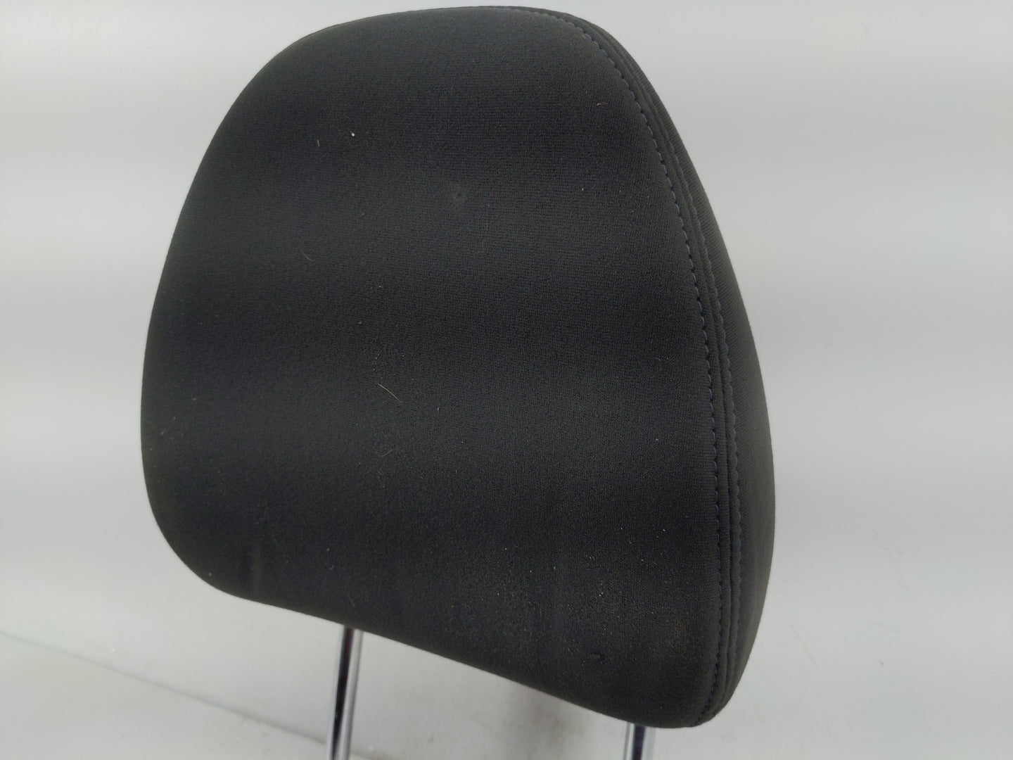 2016 Nissan Rogue Headrest Head Rest Front Driver Passenger Seat Fits OEM Used Auto Parts - Oemusedautoparts1.com