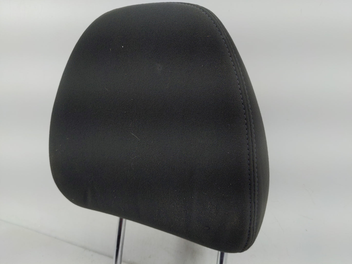 2016 Nissan Rogue Headrest Head Rest Front Driver Passenger Seat Fits OEM Used Auto Parts - Oemusedautoparts1.com